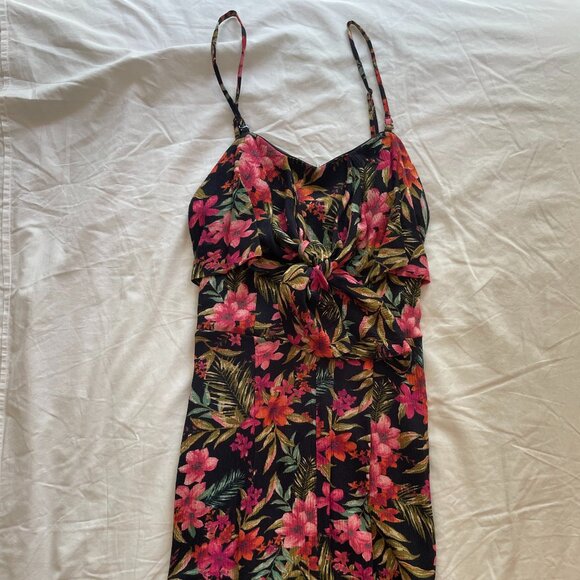 2 Jumpsuit Bundle | XS/S | Summer Casual or Dressy - Picture 2 of 7